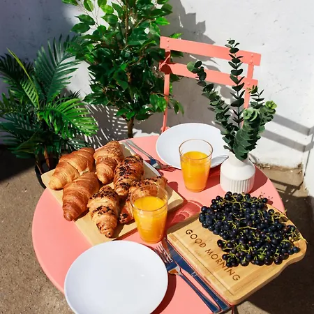 펜션 Lohia Nights 미들즈브러